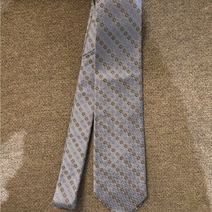 Men’s Tie “346” Brooks Brothers Pure Silk Silver Blue Navy Square Pattern